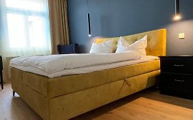 NEU! OASIS - FeWo am Harz, hochwertig Kernsaniert, 83 qm, EG